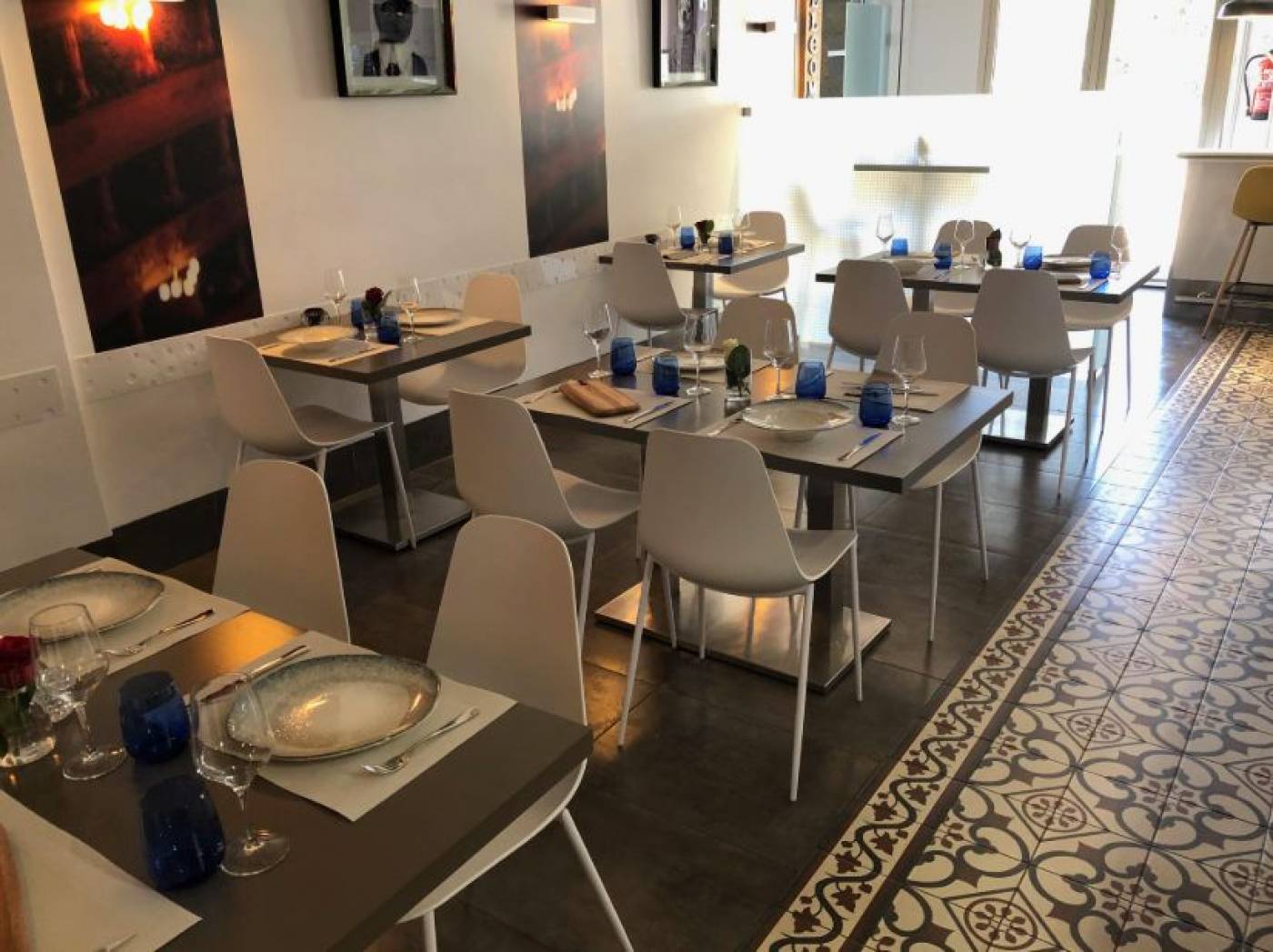 Palcos restaurant fine dining in Avileses by PickledPair