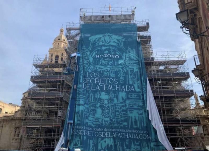 The scaffolding around Murcia Cathedral has finally been removed