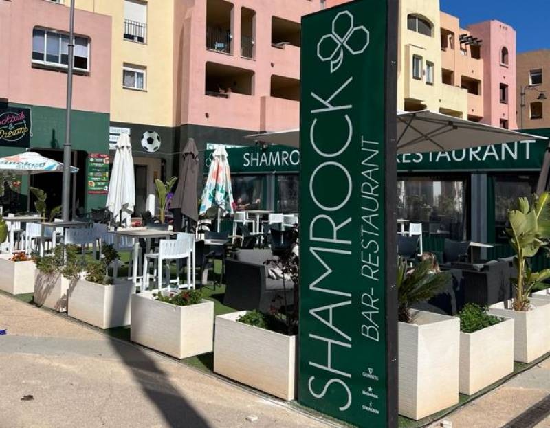 Shamrock Bar & Restaurant: Top-quality food, live sport and a friendly atmosphere