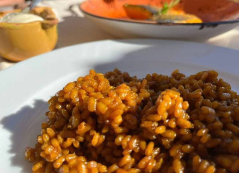 November 14 to 16 Gastromar food and drink festival in Los Alcázares