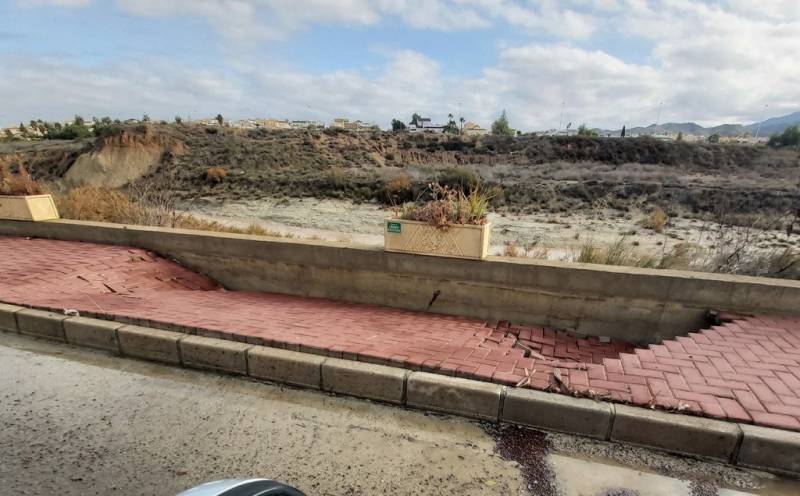 Mazarrón Council secures emergency aid to repair collapsing road in Camposol urbanisation